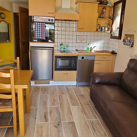 Au Paradis des Grillons Espinasses Exterior foto